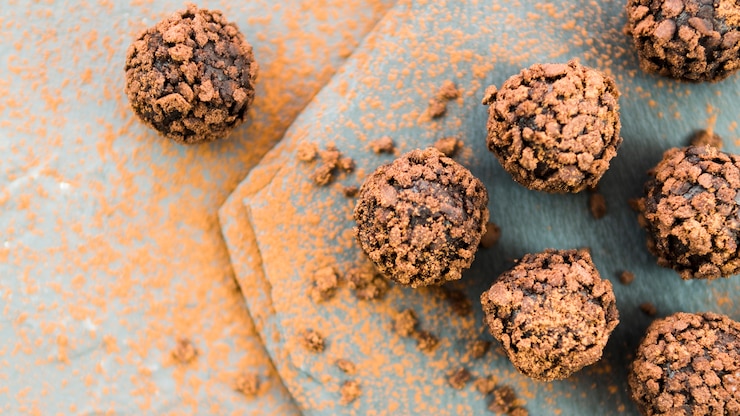 Super Easy No-Bake Chocolate Truffles