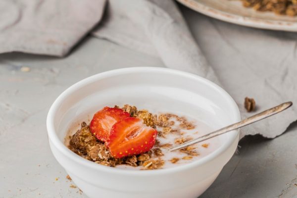 Cozy Banana Breakfast Bowl: A Gluten-Free Delight