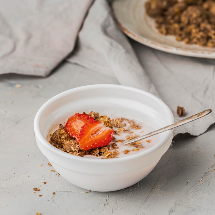 Cozy Banana Breakfast Bowl: A Gluten-Free Delight