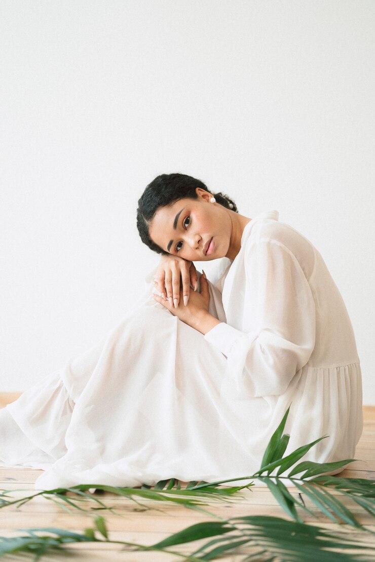 Episode 83: Exploring Clean Beauty with Melanie Cruickshank, Founder of dalish Cosmetics