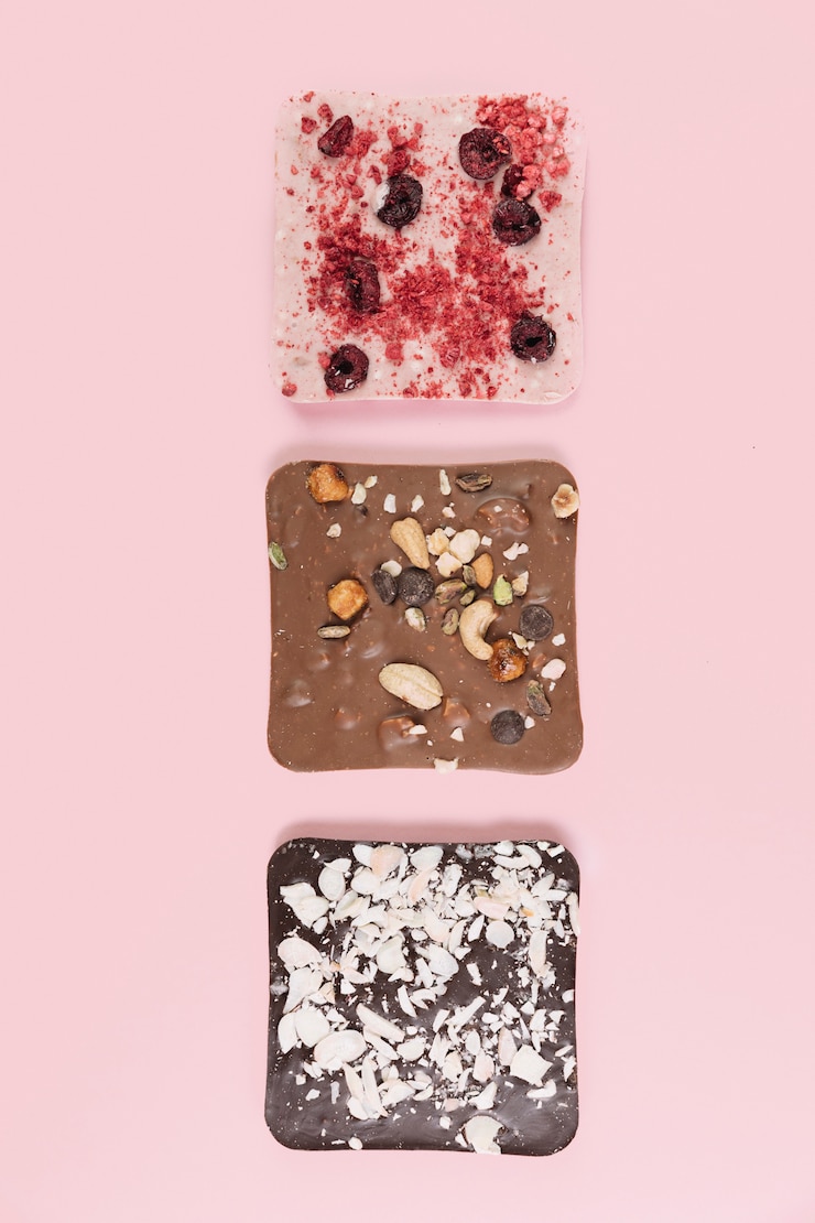 Chocolate Bark with Superfoods