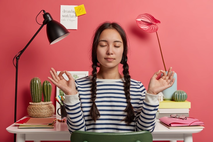 8 Natural Strategies for Managing Stress and Anxiety