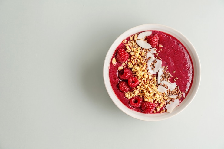 Chocolate Cherry Zucchini Smoothie Bowl