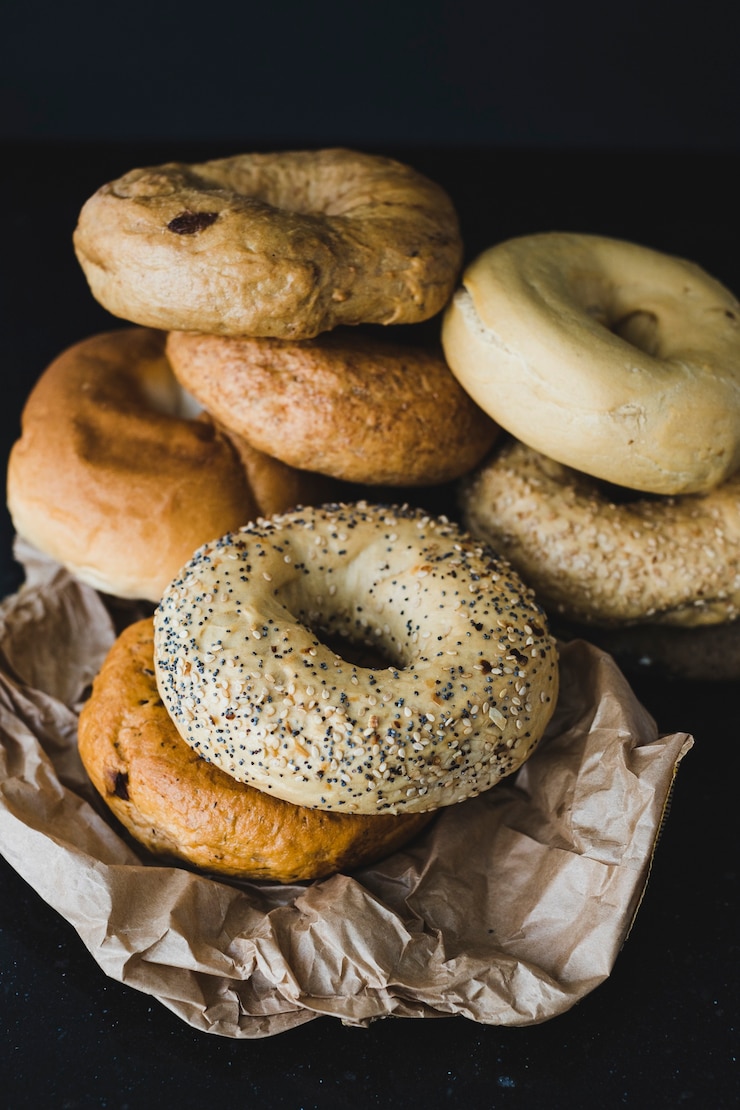 Raisin and Cinnamon Bagels